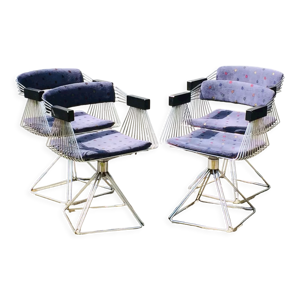 4 chaises delta par Rudi