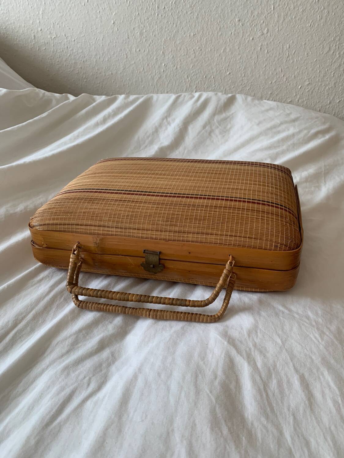 Striped wicker handbag briefcase