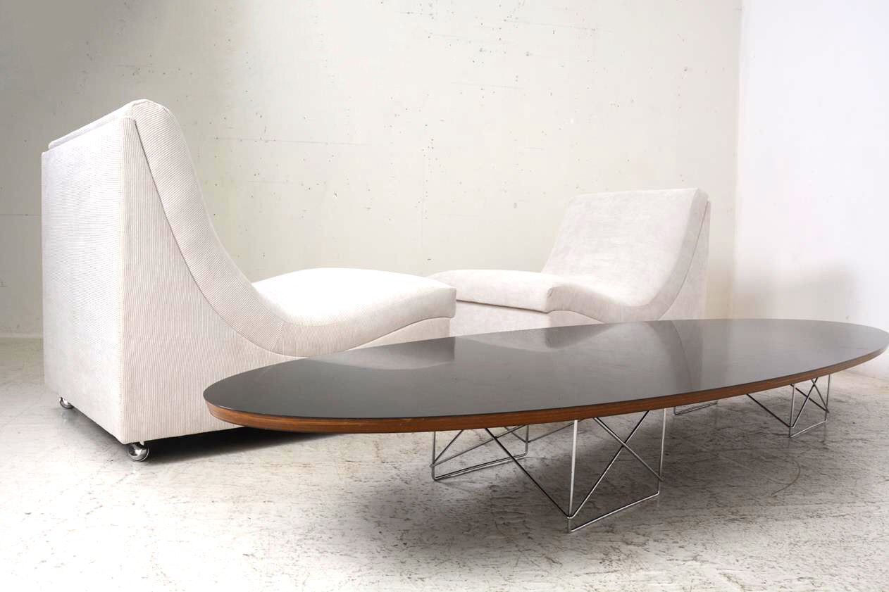 Coffee table by Charles and Ray Eames model "Surfboard" Vitra edition