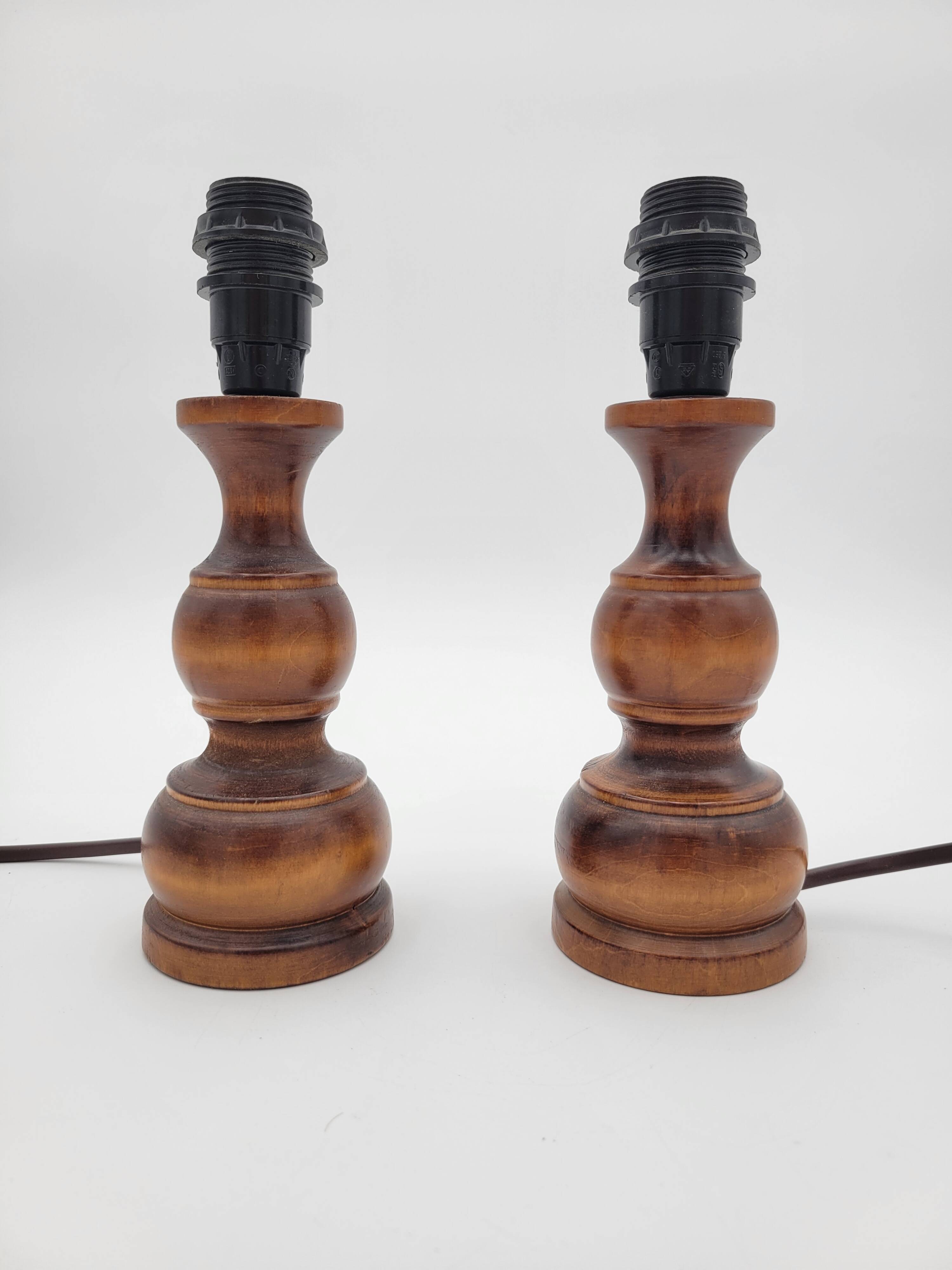 Pair of turned wooden bedside lamps