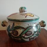 Vallaurie tureen signed daniel etienne