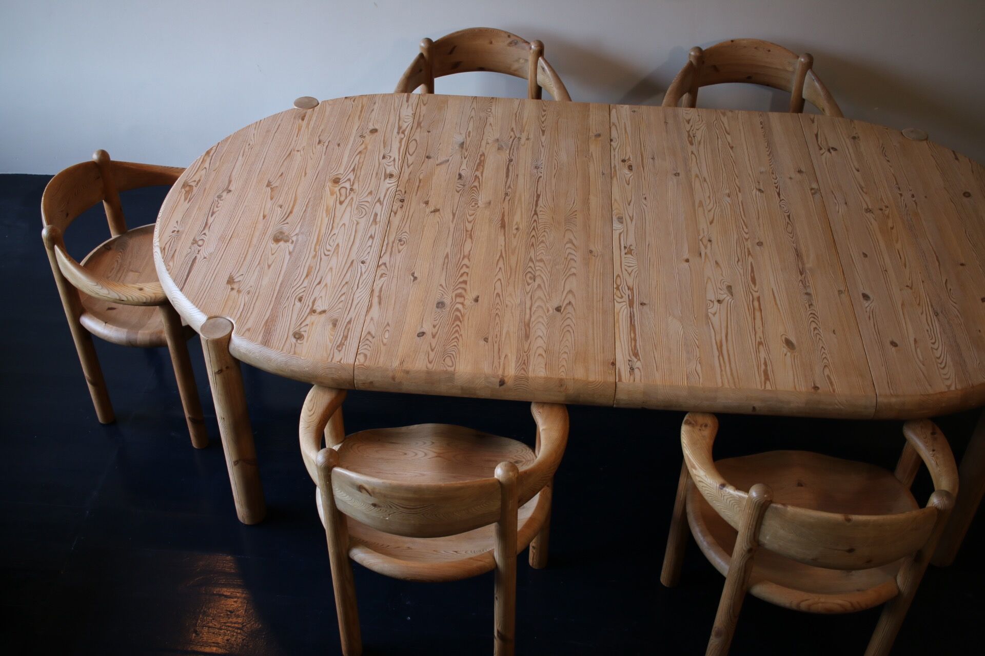 Table à manger en pin massif par Rainer Daumiller pour Hirtshals Savværk - 1971