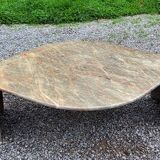 Table basse design des années 70 en marbre