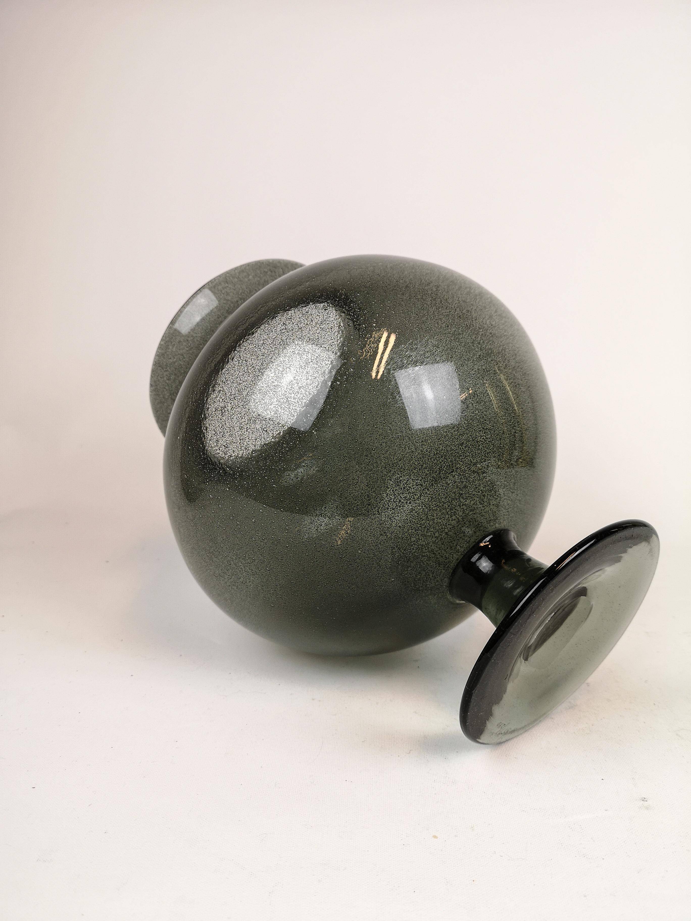 Large mid-century bowl by Erik Höglund, Boda, Sweden.