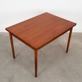 Table en teck, design danois, années 1970, production : Danemark
