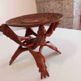 Plateau sur pied en bois