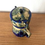 Cafetière ancienne en céramique