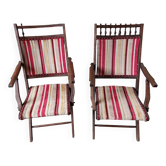 Set of 2 wooden folding chairs