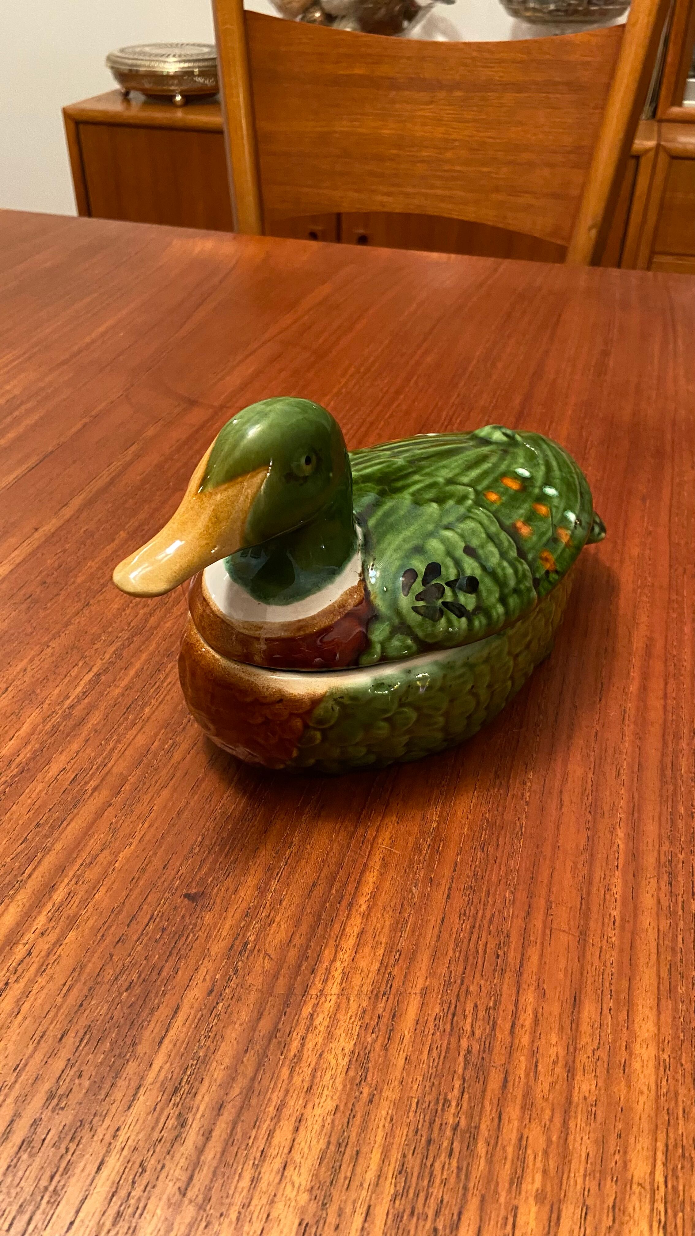 Duck box in slip