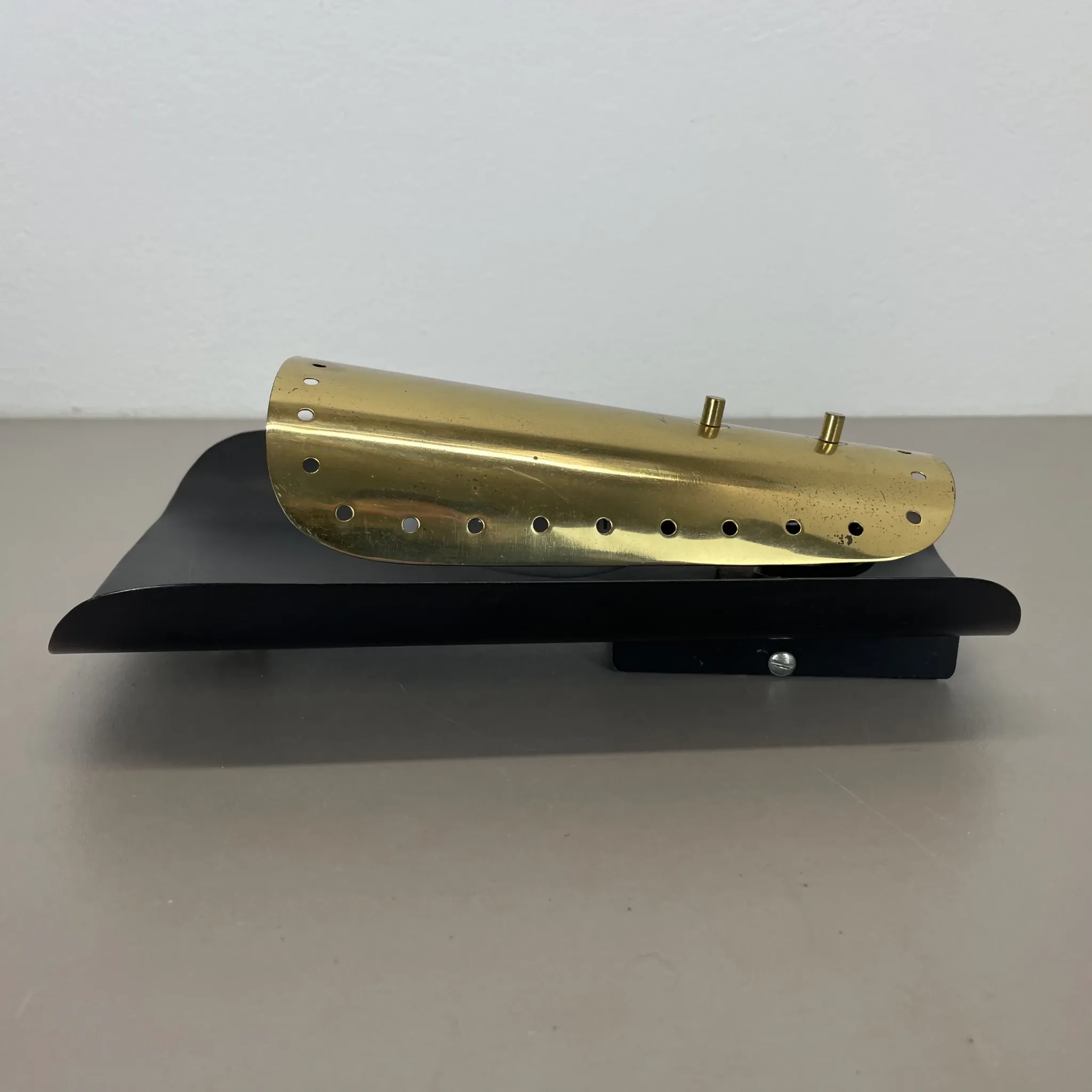 Rare Minimalist Theatre Wall Light in Brass, Italy 1950s