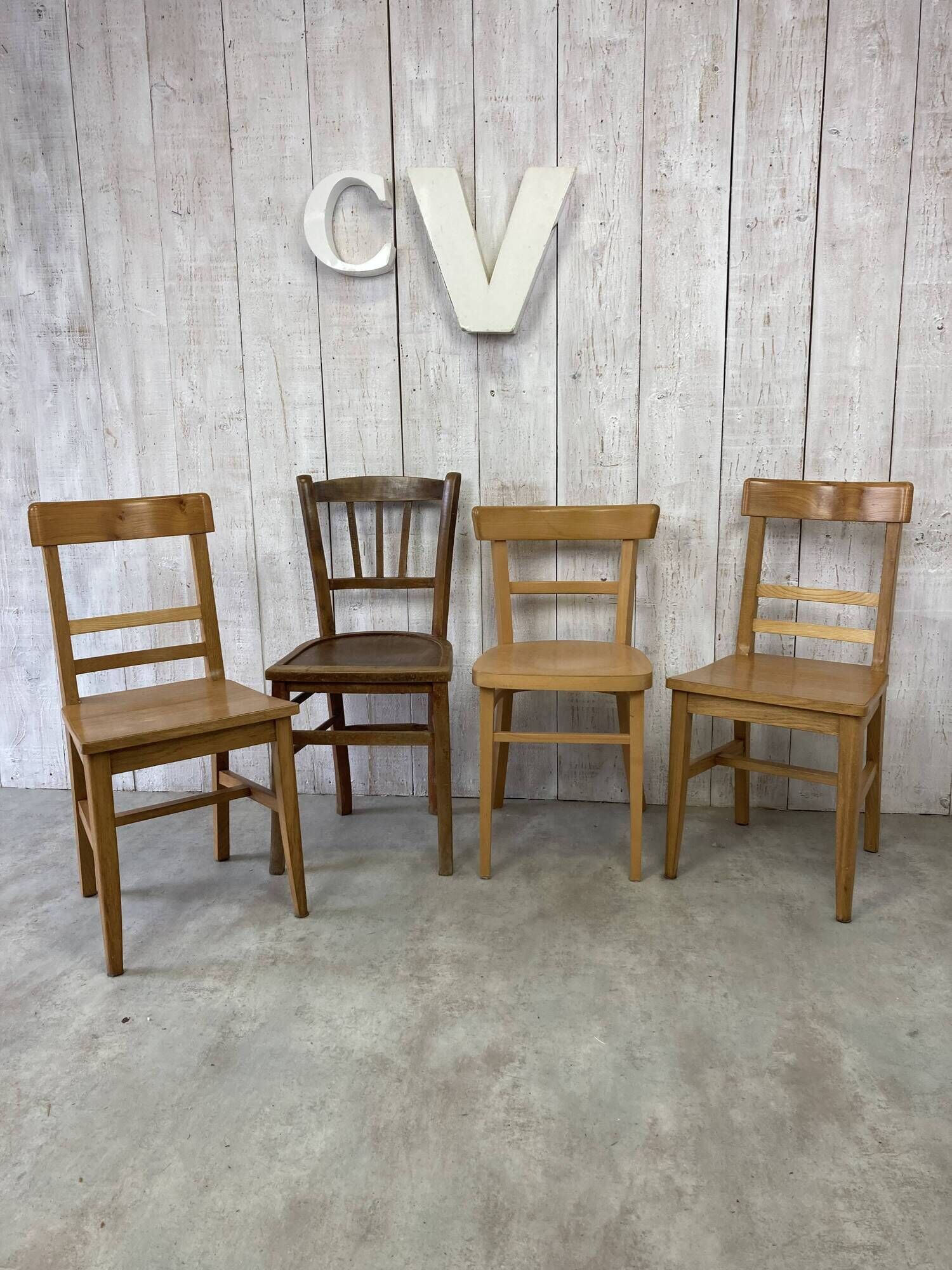 Mismatched bistro chairs x4