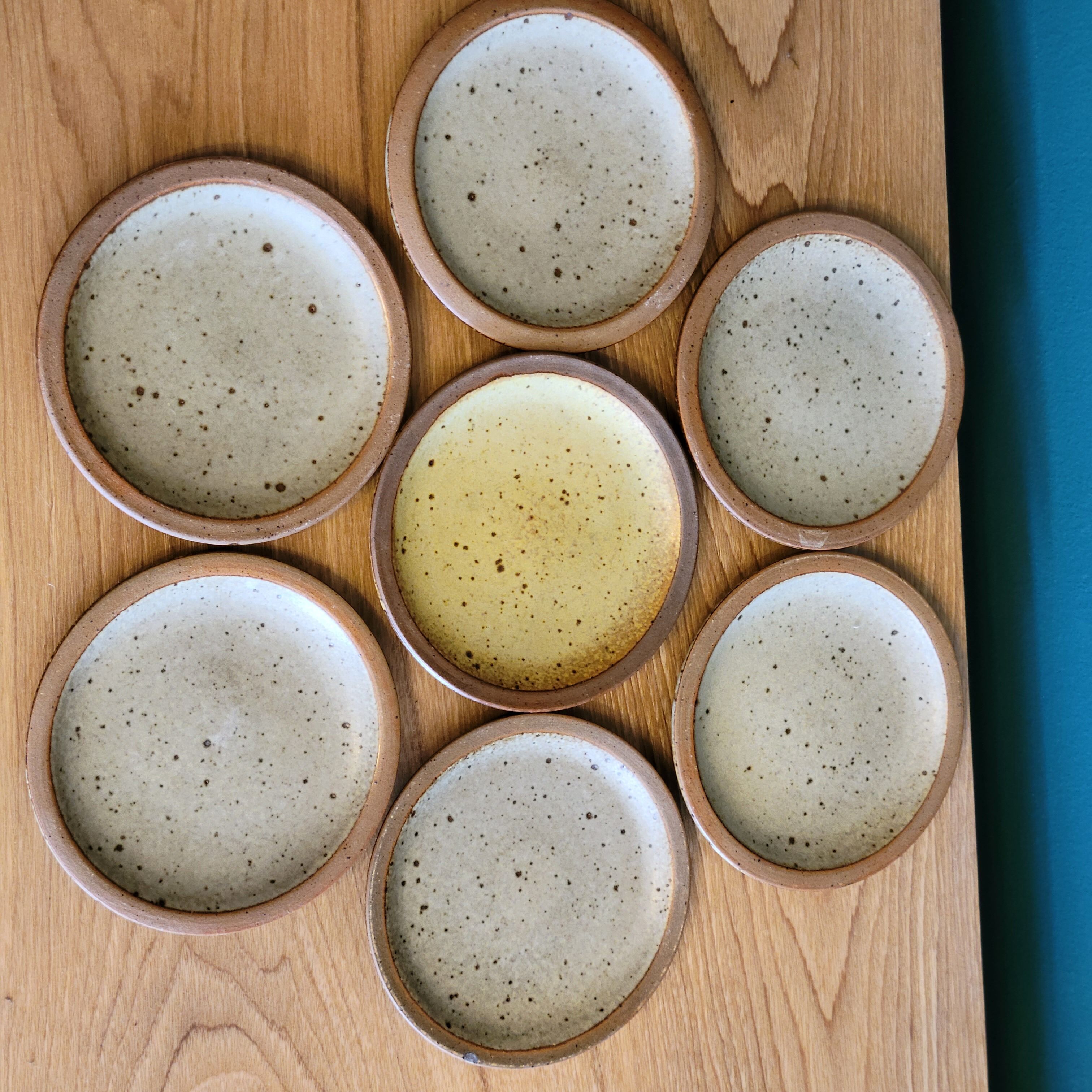 7 coasters / bottle / ceramic cup sandstone signed Le Tesson