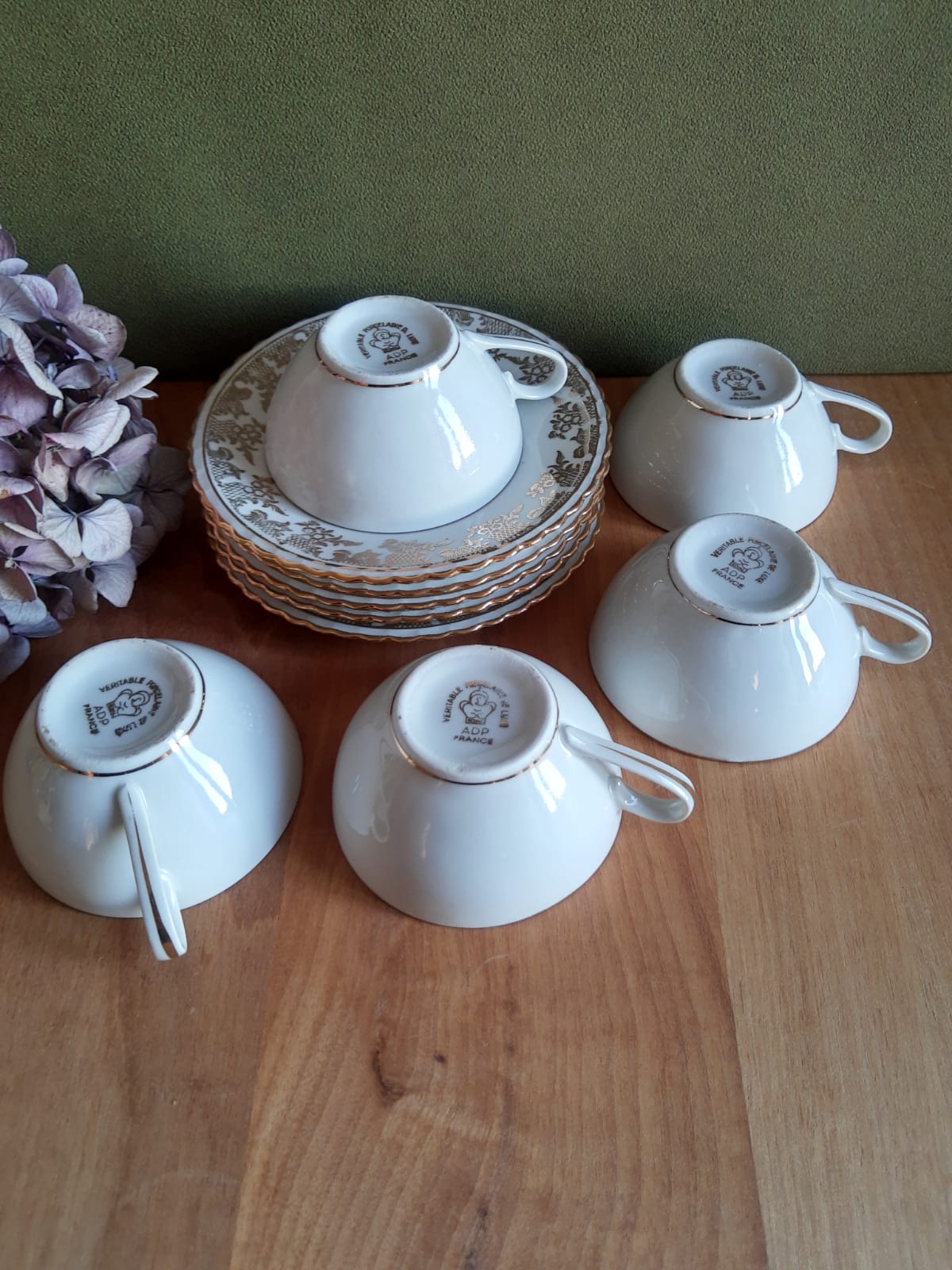 Ensemble service à café 5 tasses et sous tasses Porcelaine de Luxe ADP France