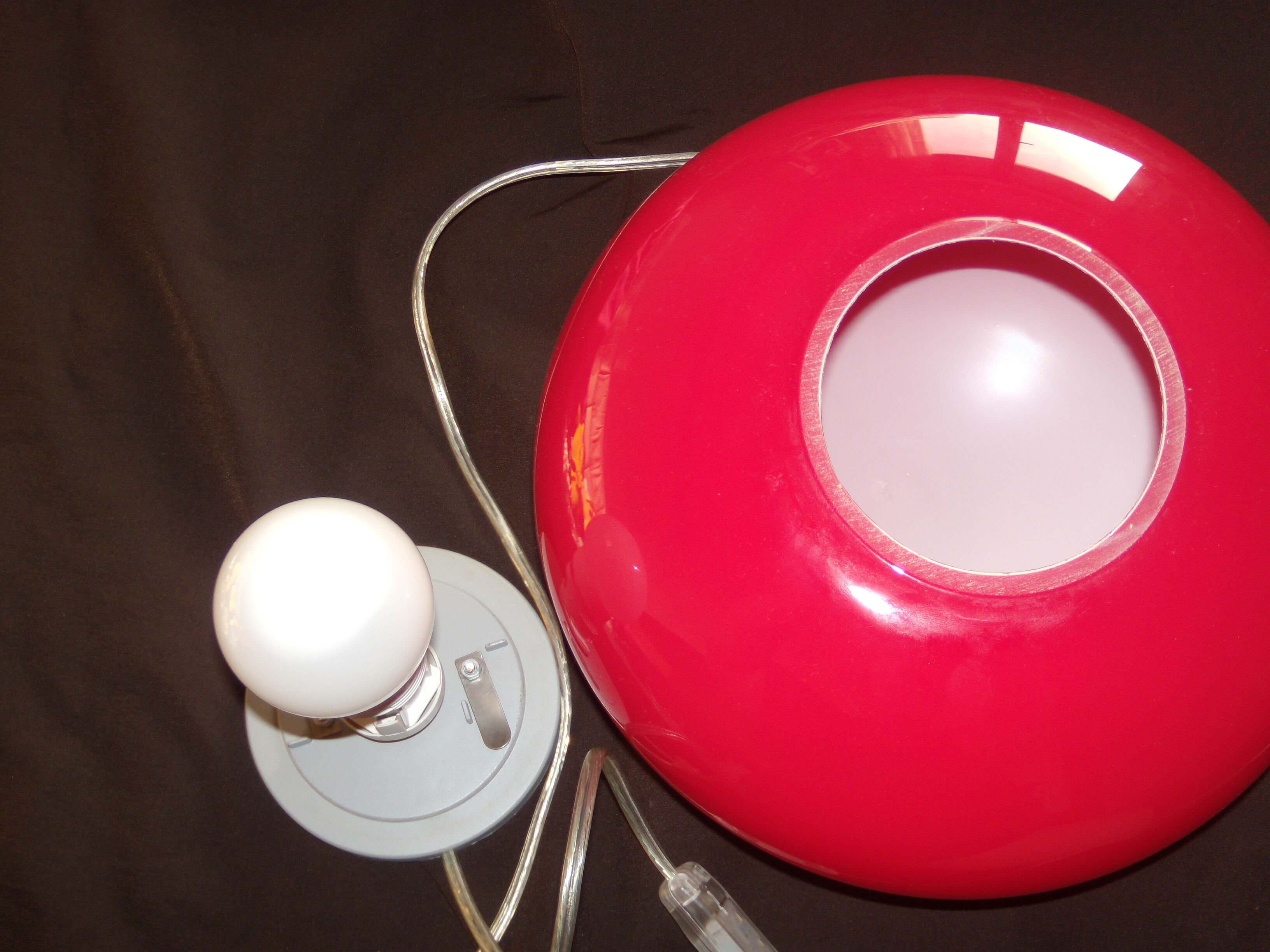 Table lamp flat ball, red mushroom with switch