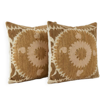 Set of 2 vintage embroidered cushion covers 61x64 cm