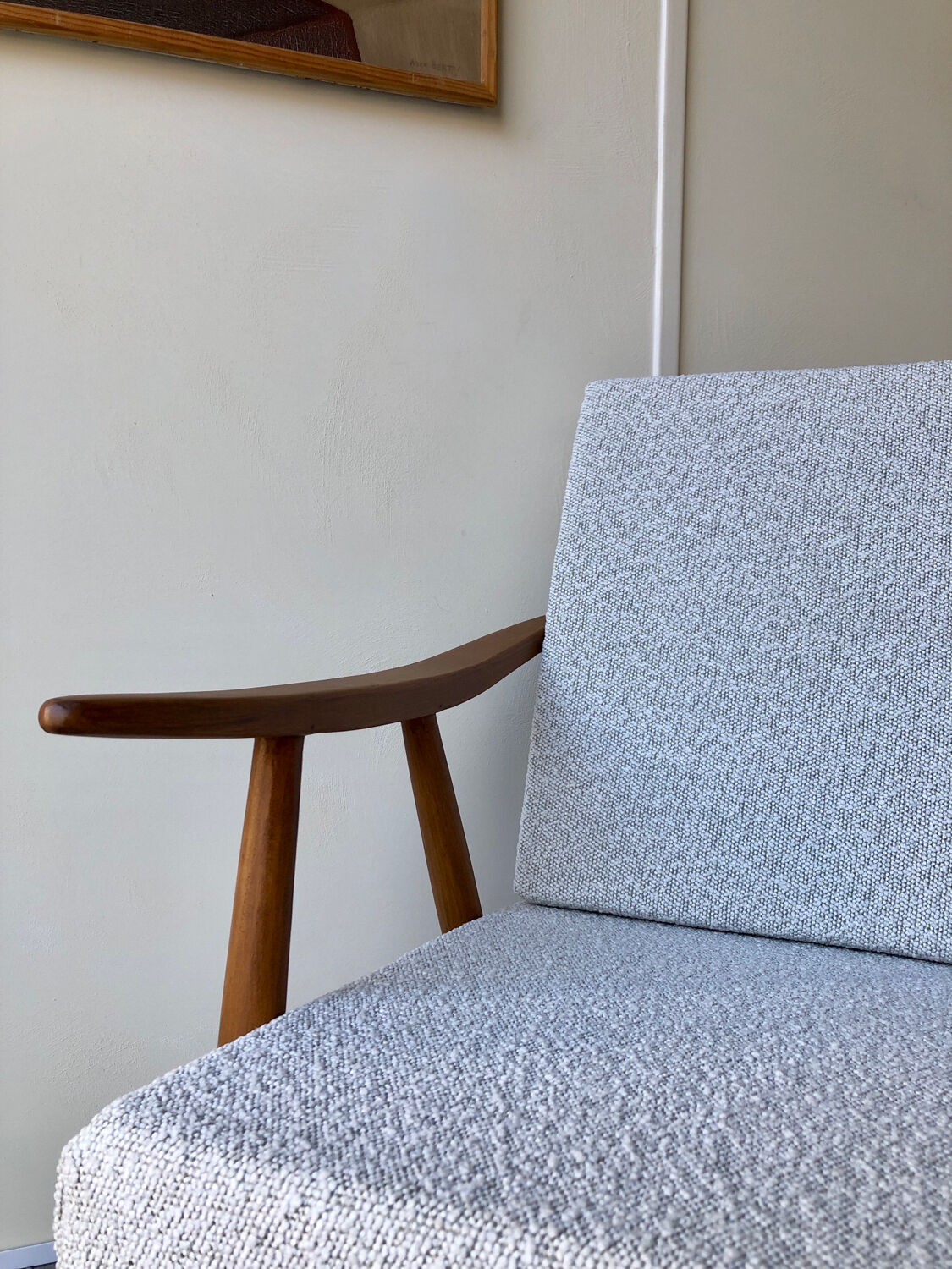 Boomerang armchair TON