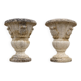 Pair of garden vases in reconstituted stone, Médicis shape, patinated.