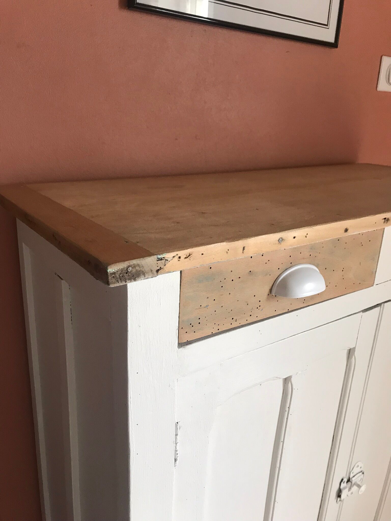 Parisian Buffet White and Wood