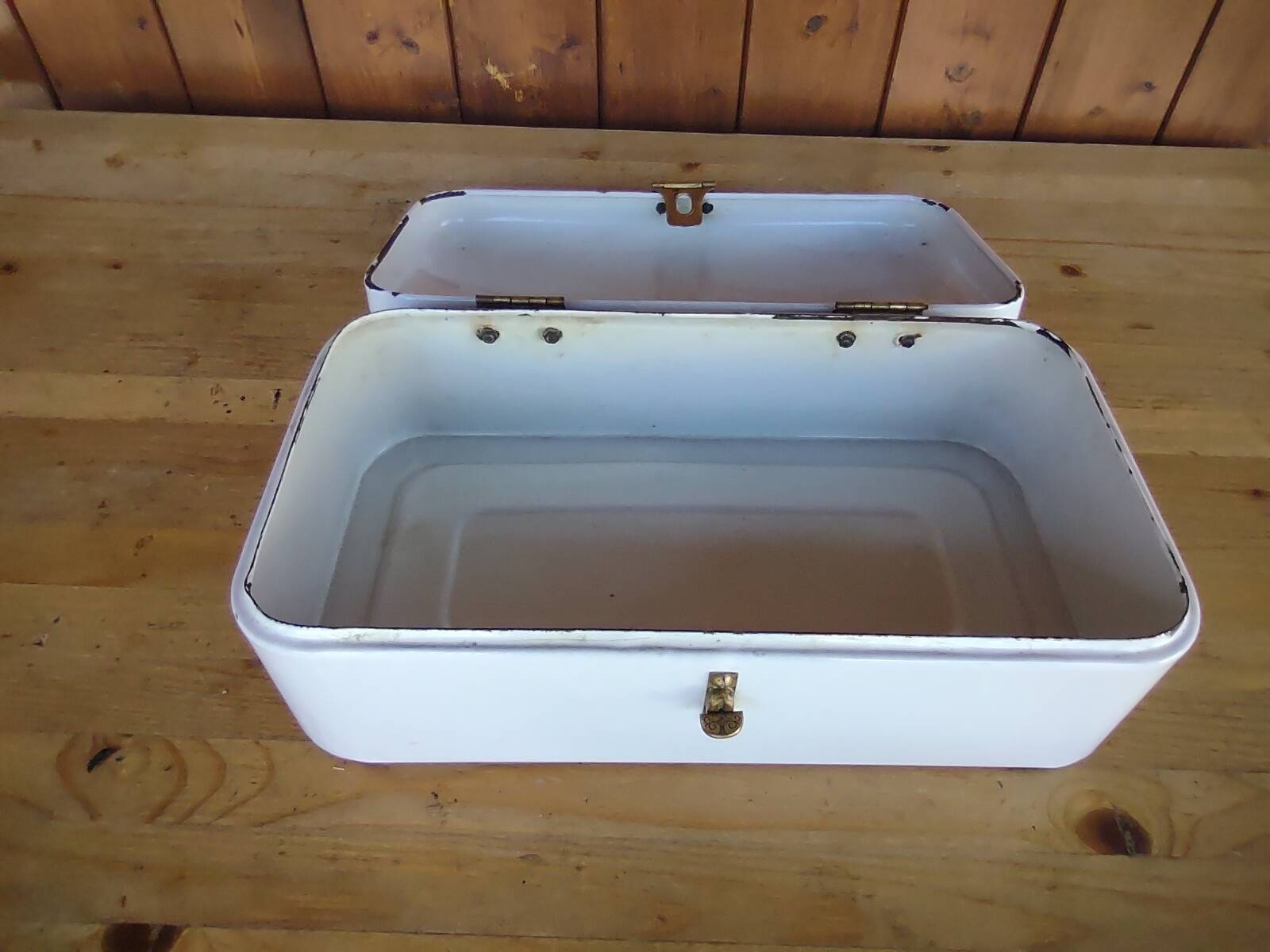 Vintage bread box - white enamel and brass - retro