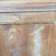Buffet vintage parisien en bois de peuplier à 2 portes et 2 tiroirs.