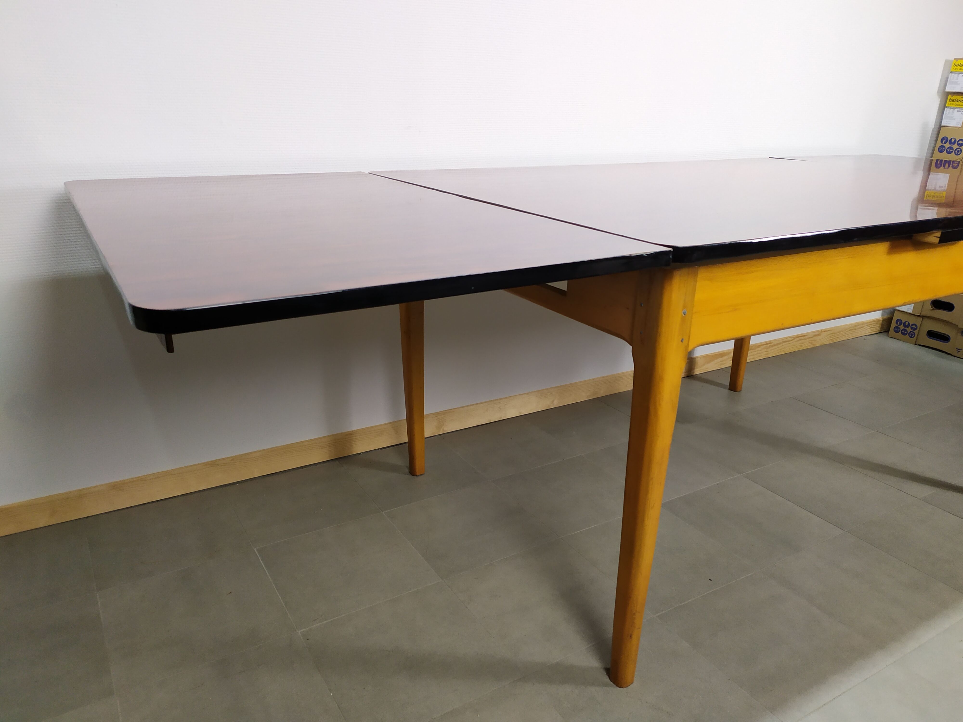 Rare Dining Table Farm Wood and formica Extendable for 10 people year 50 60