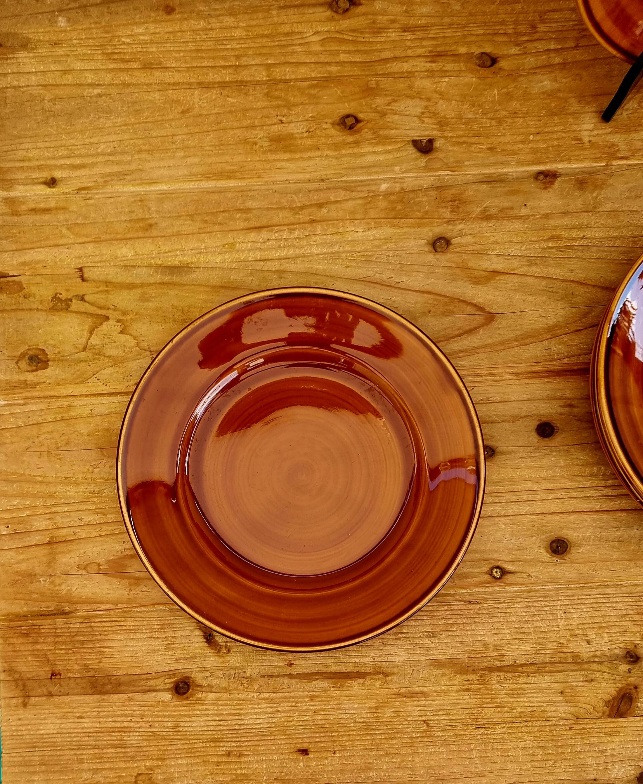 Set of 6 Saint-Clément flat plates