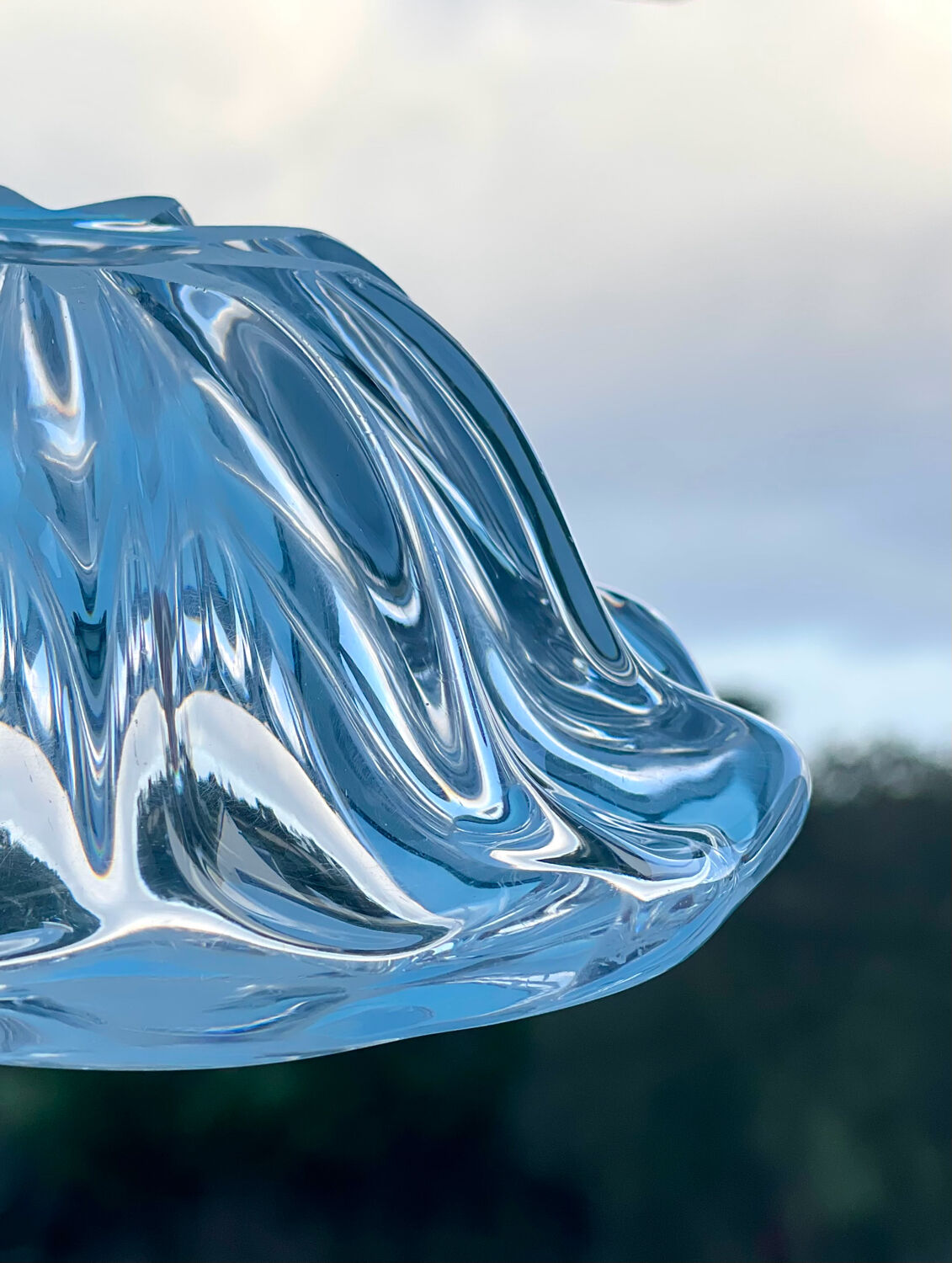 Crystal catchall by St Lambert