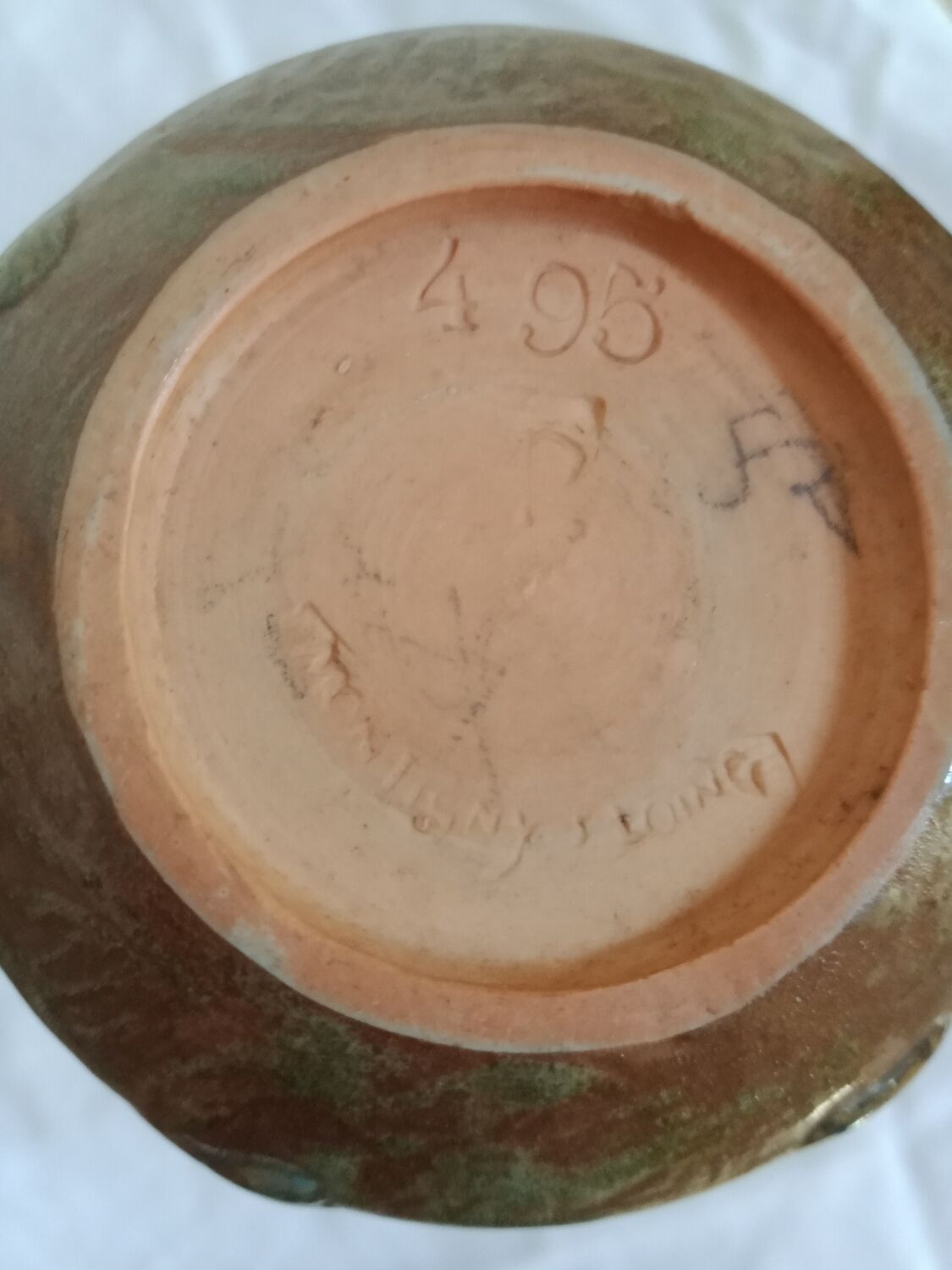 Montigny vase on old Loing