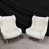 Paire de fauteuils bouclette blancs