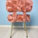 Chaise moumoute rose