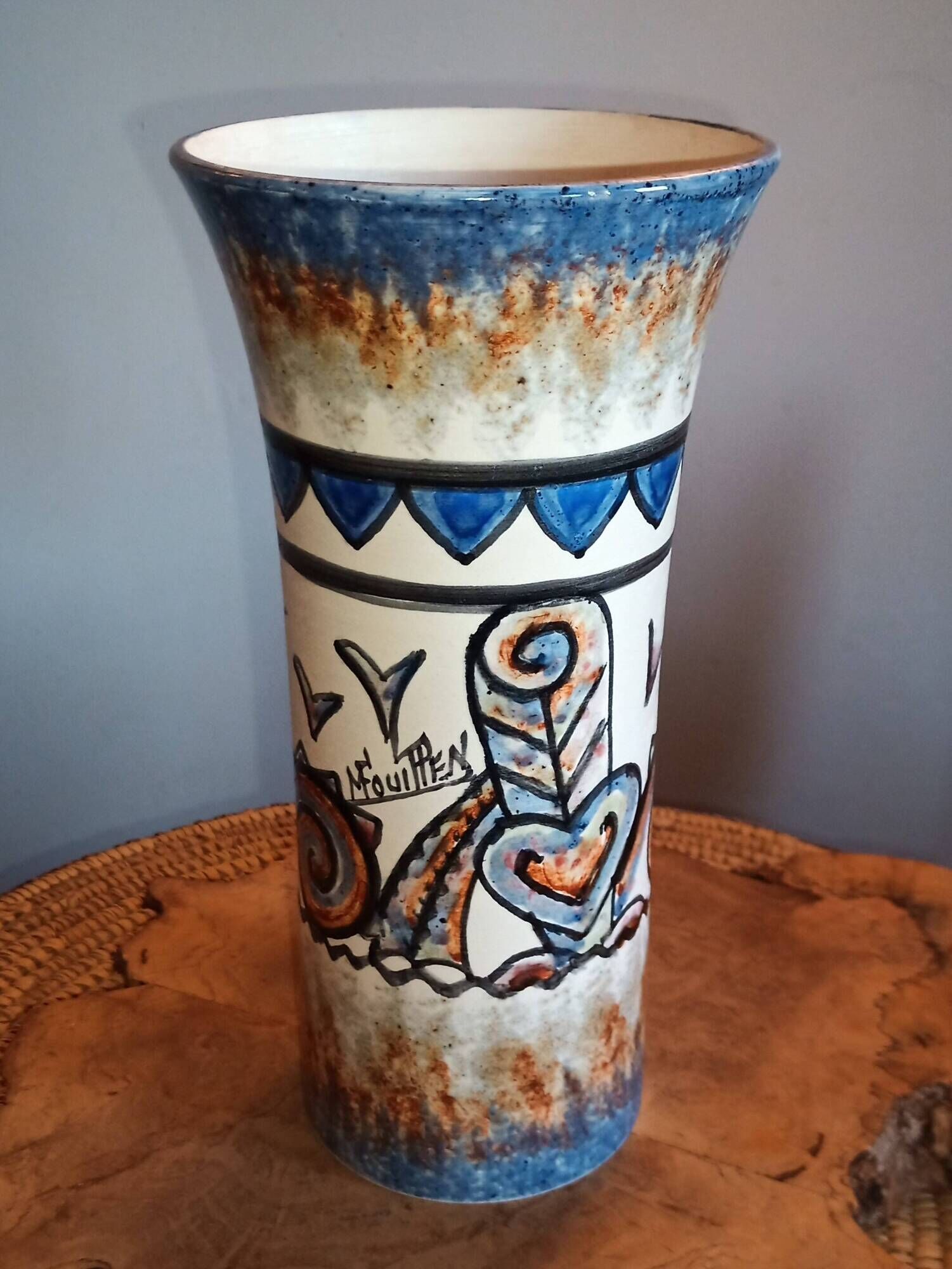 Vase en céramique de Quimper signé Fouillen