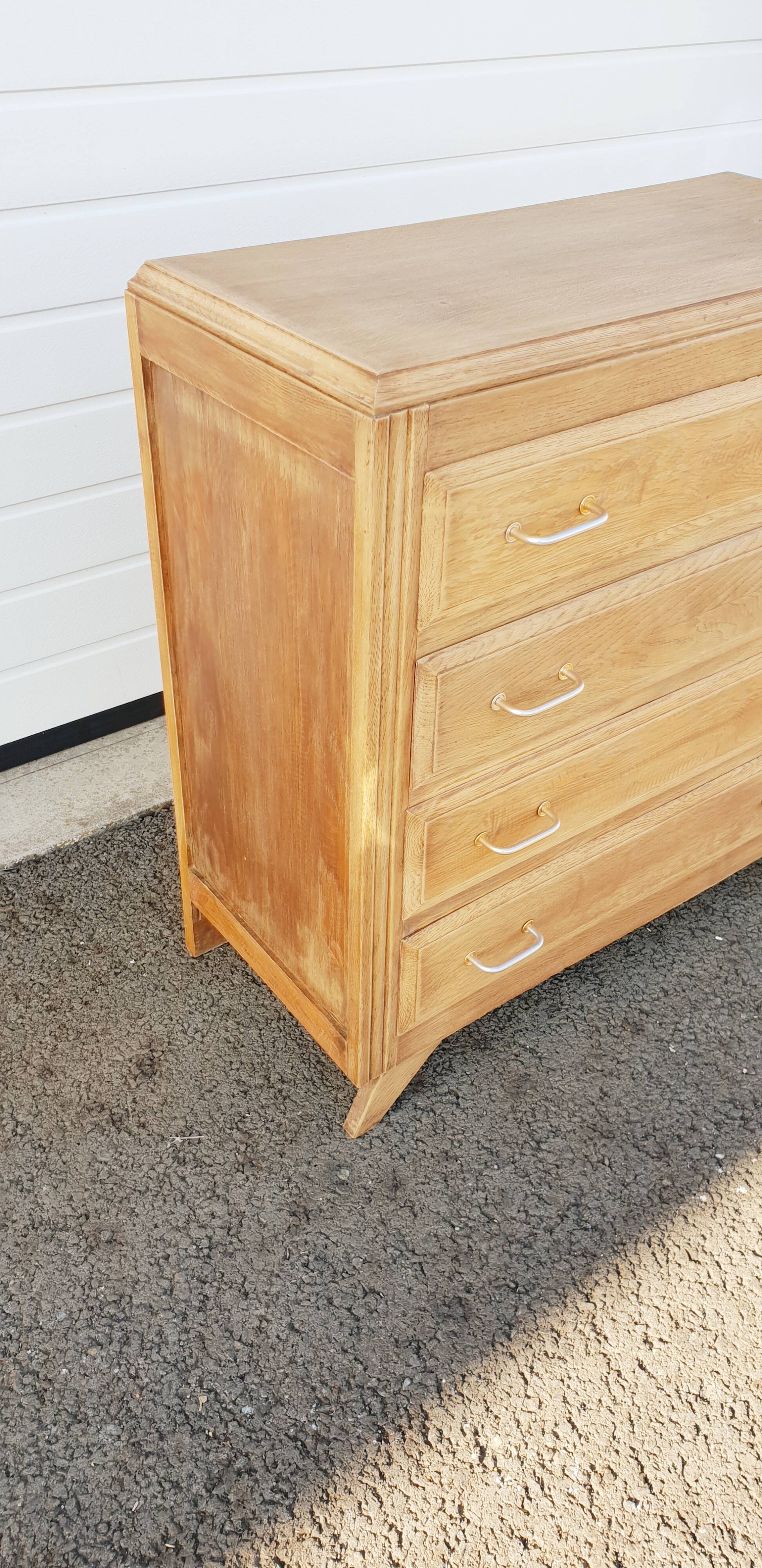 Vintage chest of drawers
