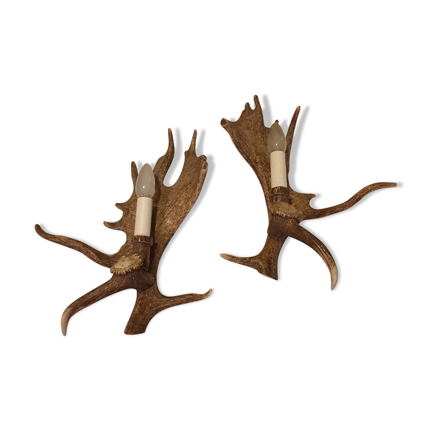 Pair of suede pallet wall lamps
