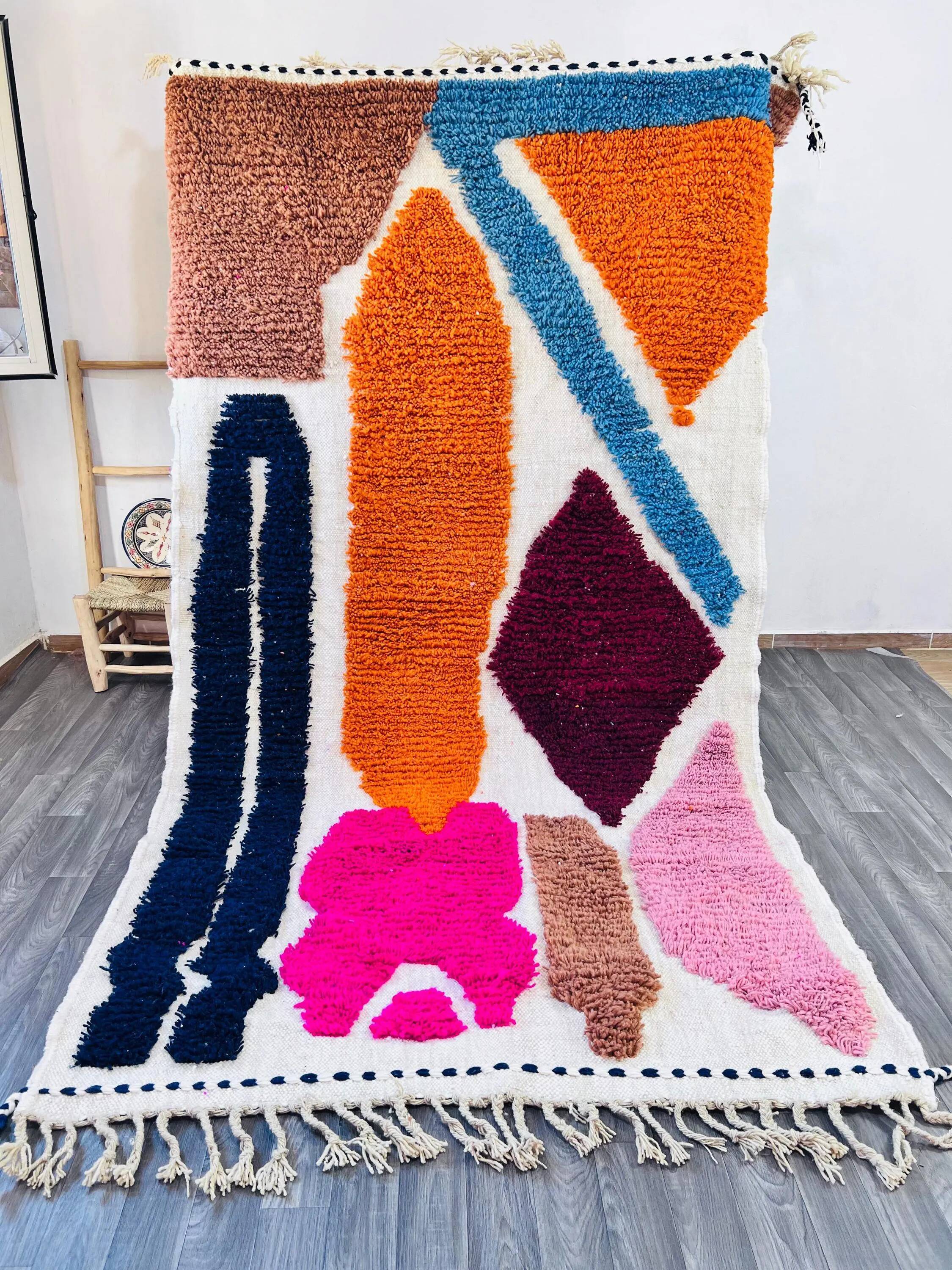 Handmade Berber rug in wool 3 x 2 m