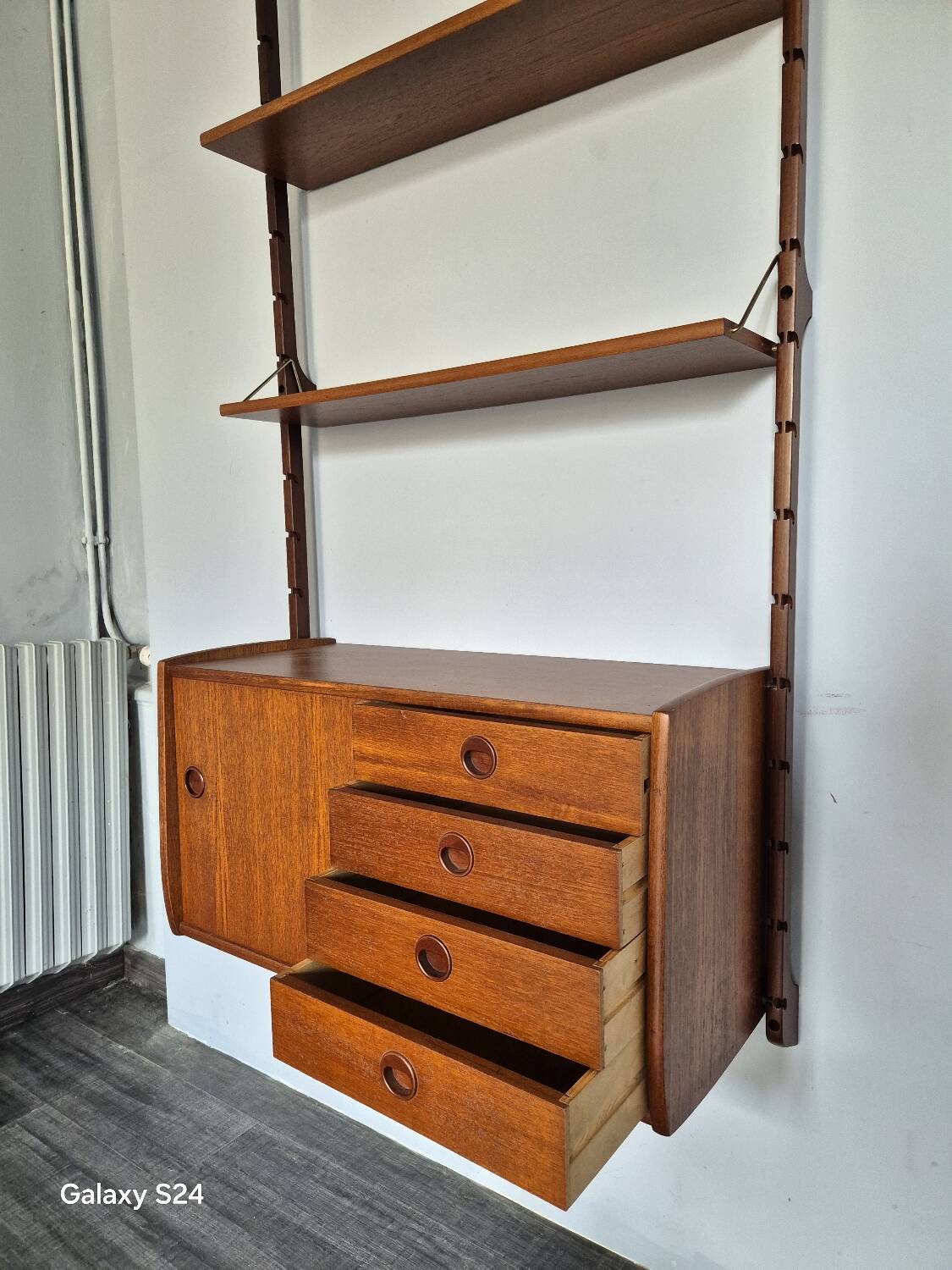 Ergo wall-mounted shelving unit by Blindheim 1960s