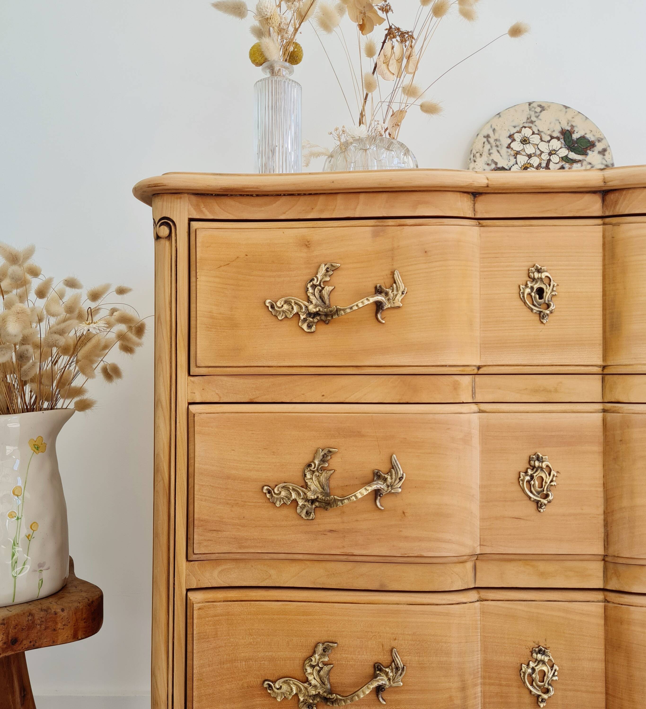 Crossbow chest of drawers in raw wood - 3 drawers - Louis XV style