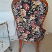 Fauteuil vintage brocante, fauteuil à tricot fleuri, classique des années 30-50