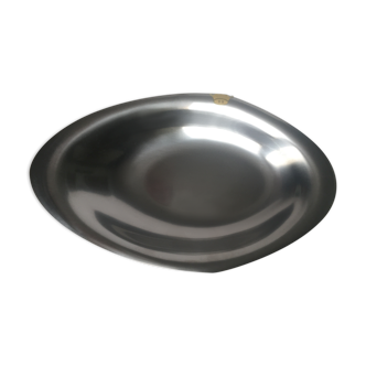 Oval dish in brushed metal