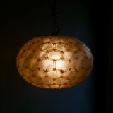 Suspension in pearls of mother-of-pearl of Capiz and brass