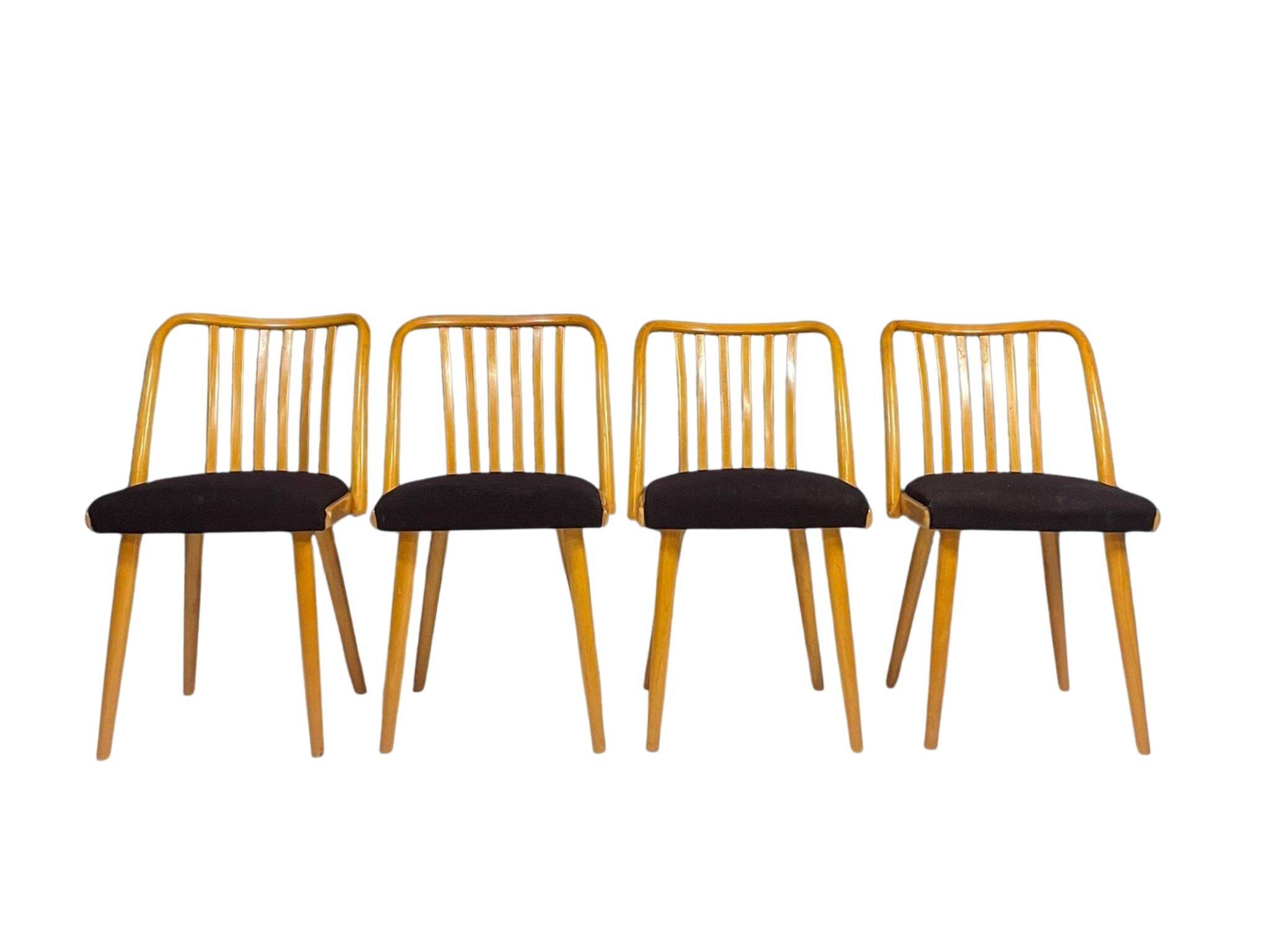 Ensemble de chaises à repas par Antonín Šuman, Tchécoslovaquie, 1970