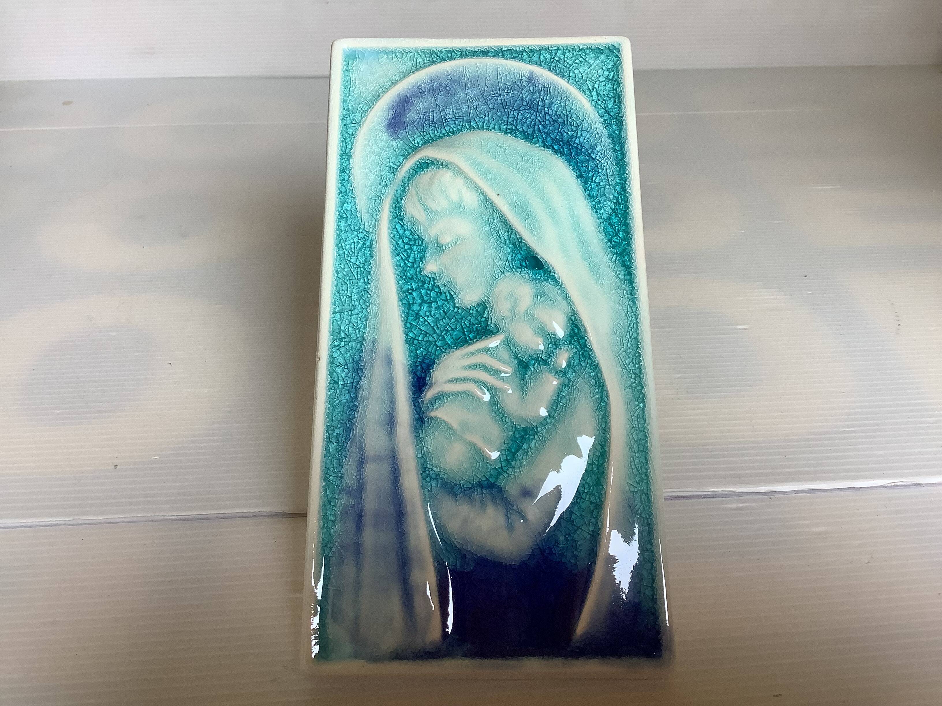 Holy Virgin with Child, cracked blue Sanmyro Japan