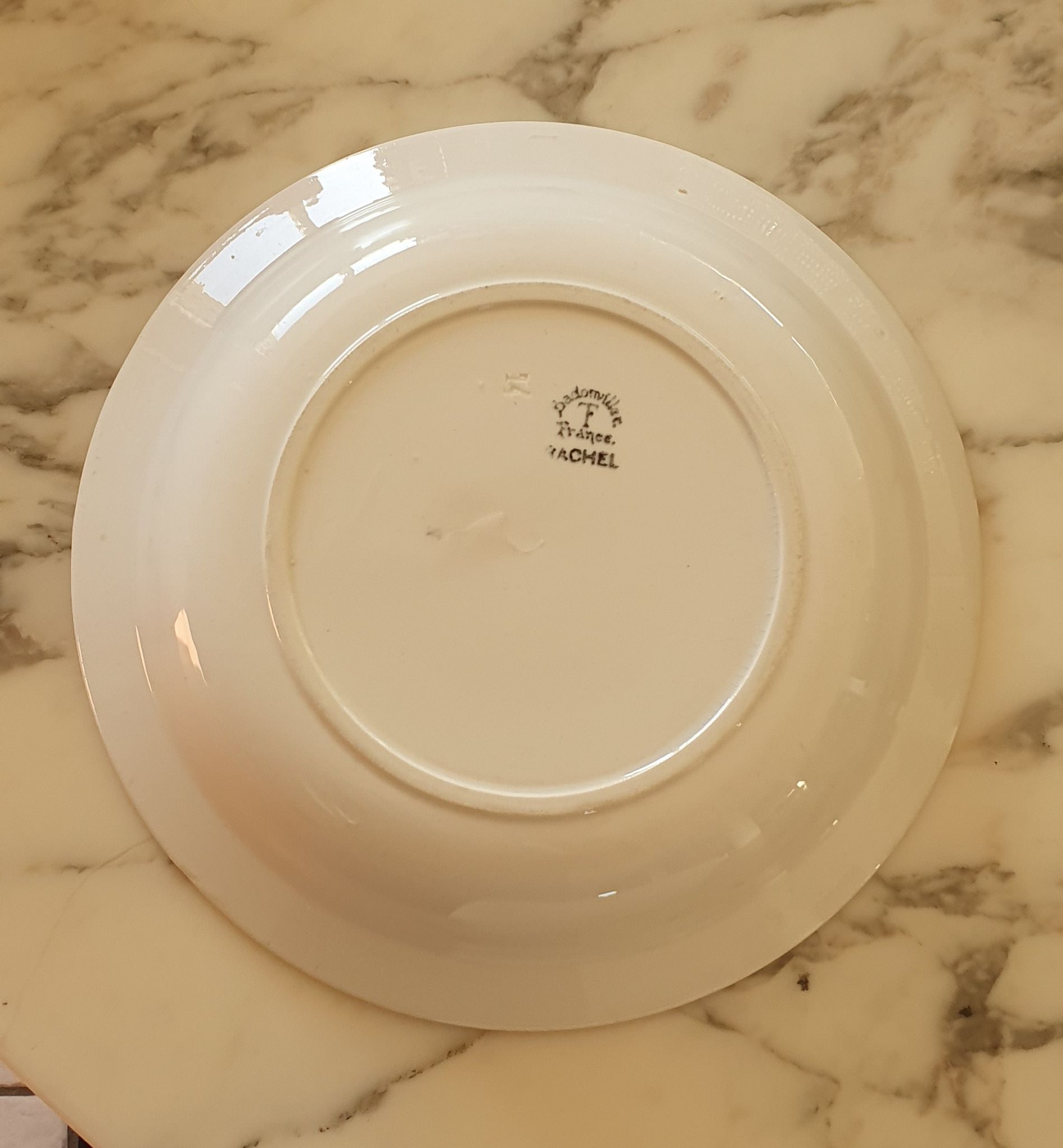 Round dish Badonviller