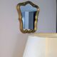 Miroir doré style baroque – patine ancienne – 37 x 30 cm