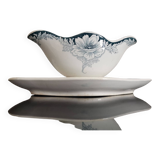 Saucière de St Amand et Hamage, terre de fer modèle Suzanne fleurs vertes