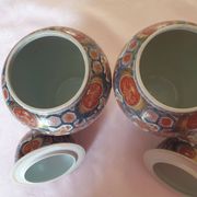 pair of Imari porcelain vases Japan 19th century height 34 cm