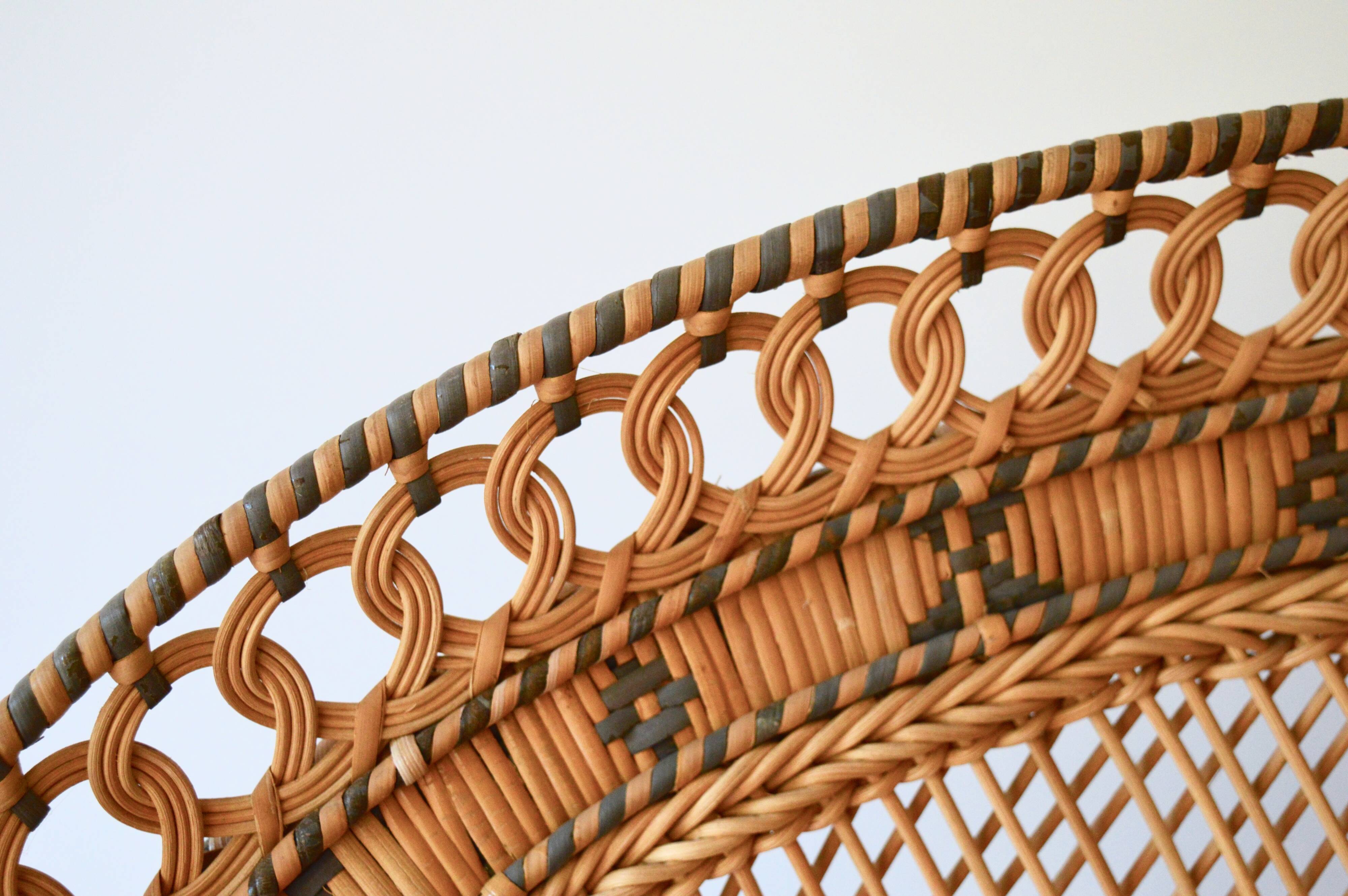 Chair emmanuelle