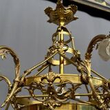 Lustre de style Louis XVI.