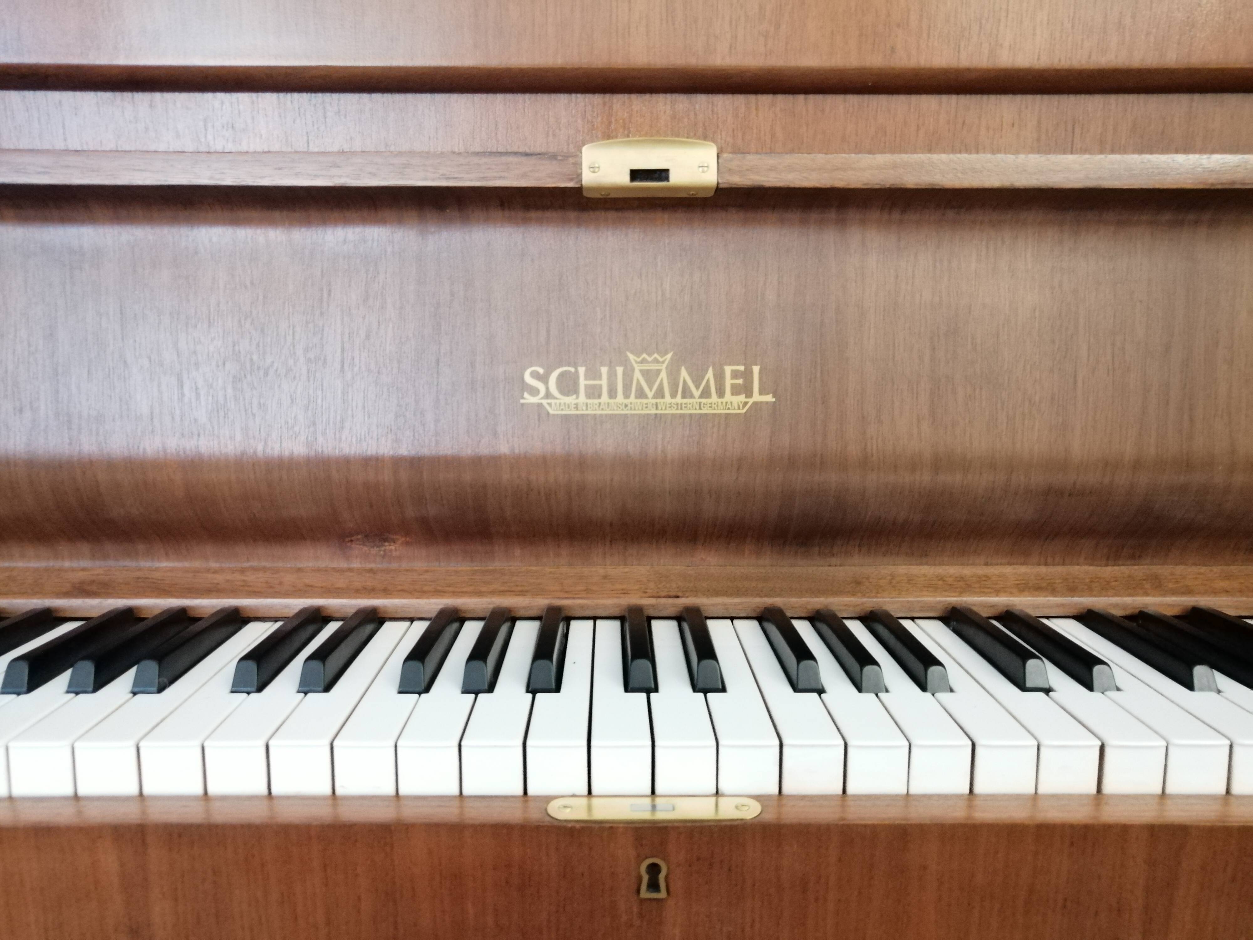 Schimmel piano with lamp 1968 braunschweig