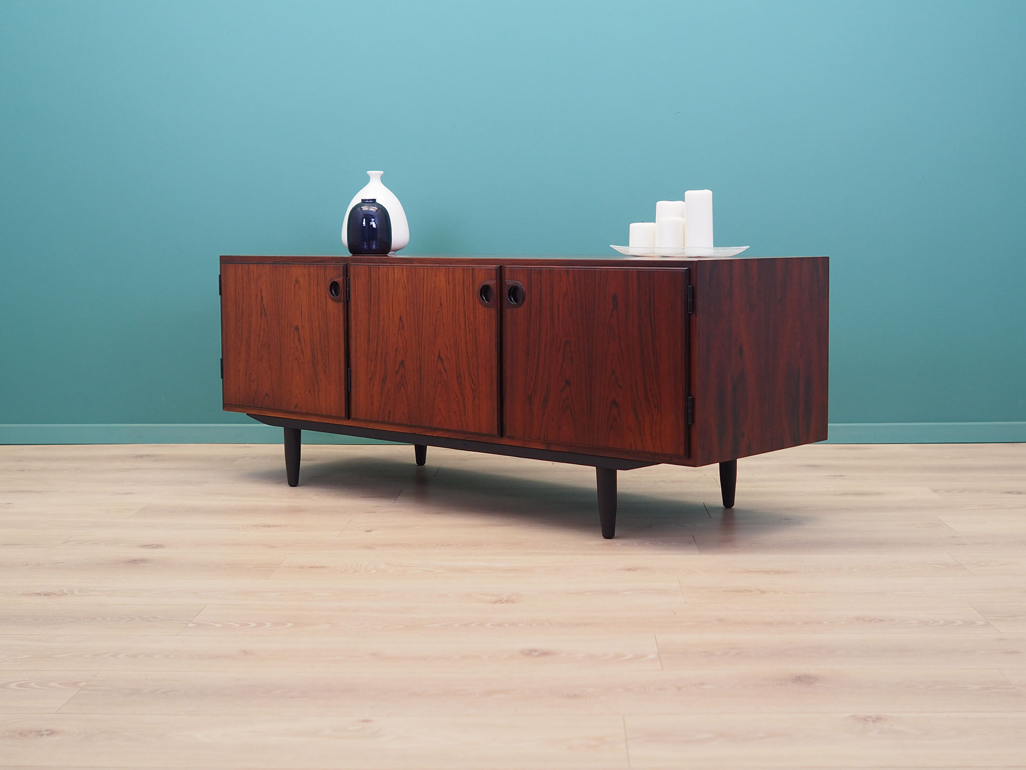 Sideboard in rosewood, Danish design, 70s, designer: Svend Langkilde