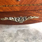 Small chest of drawers in Louis XVI style